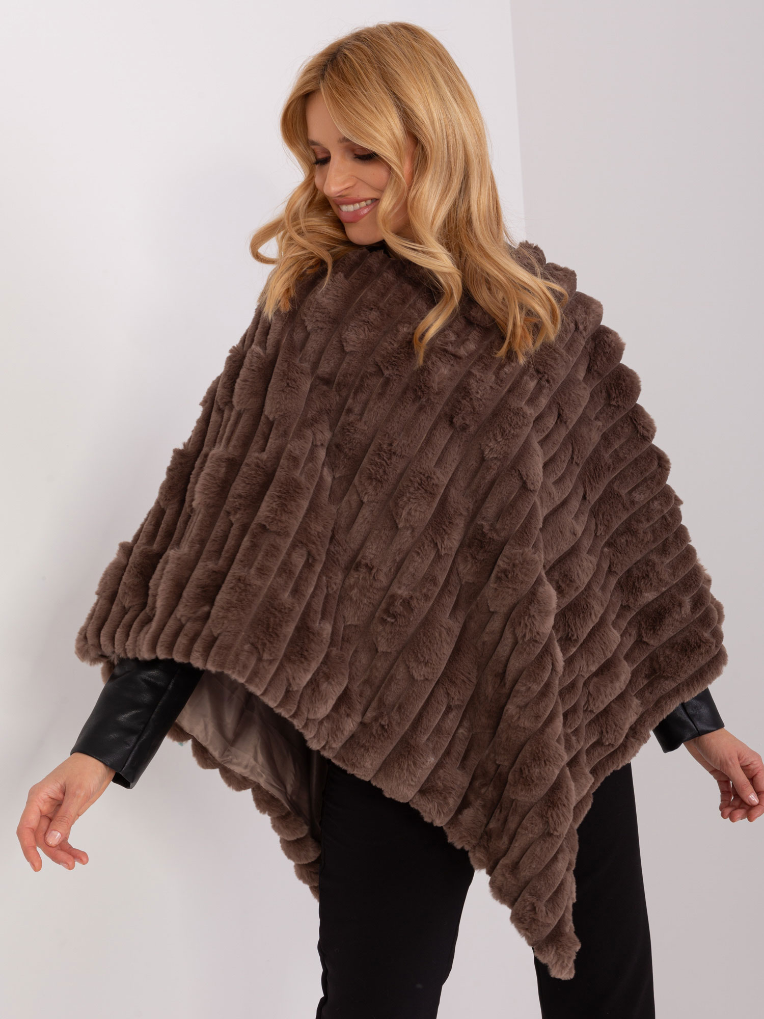 Poncho , brązowy - Wool Fashion Italia
