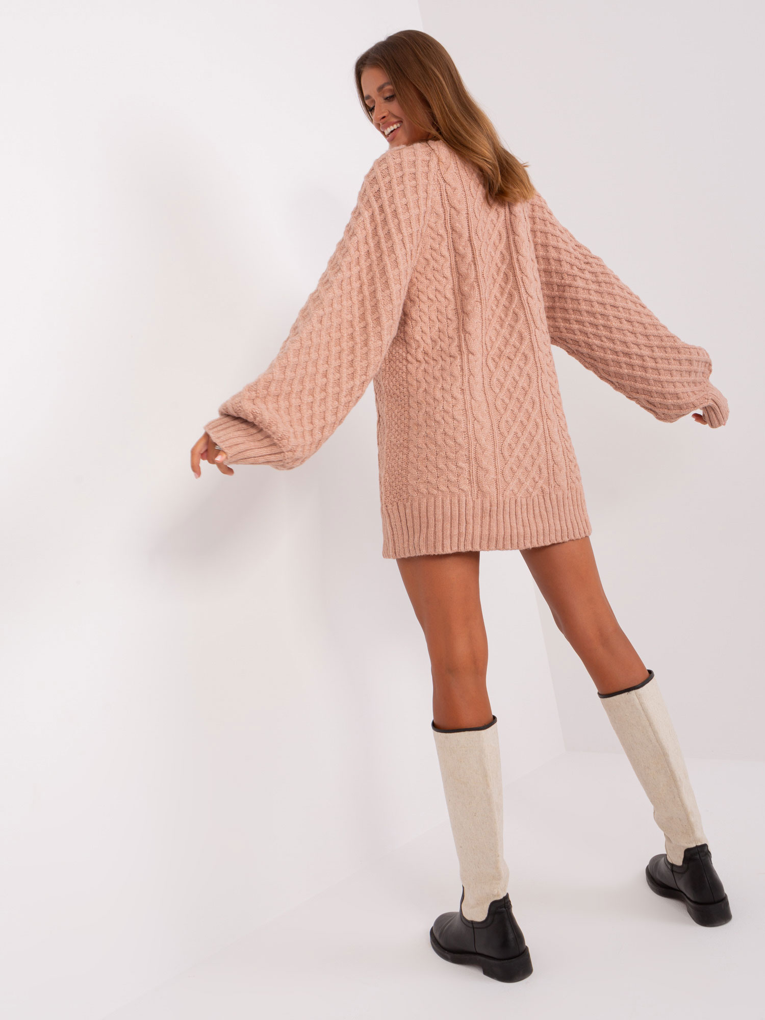 Sweter , ciemny różowy - Wool Fashion Italia