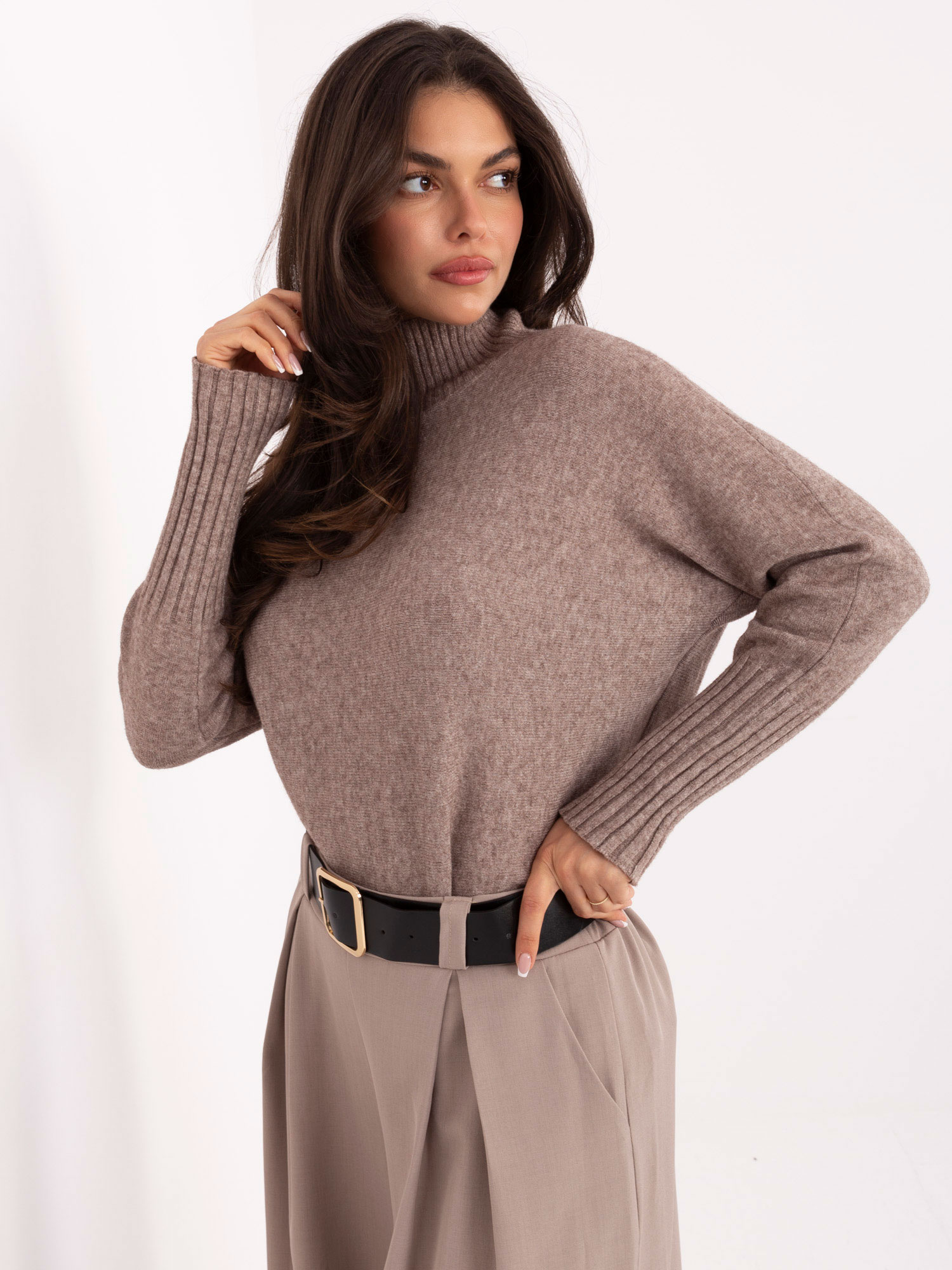 Sweter , ciemny bezowy - RUE PARIS