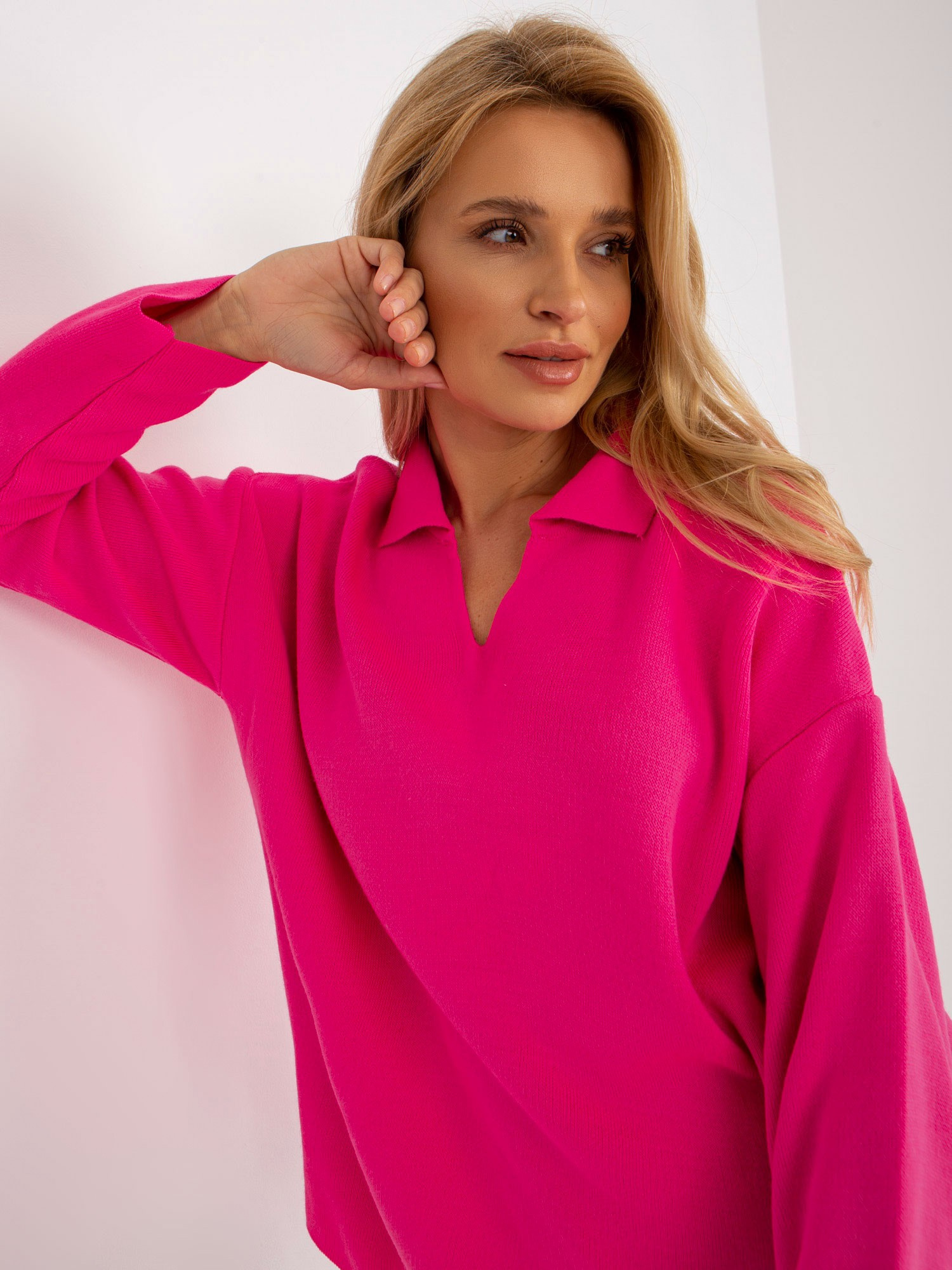Sweter , fluo różowy - RUE PARIS