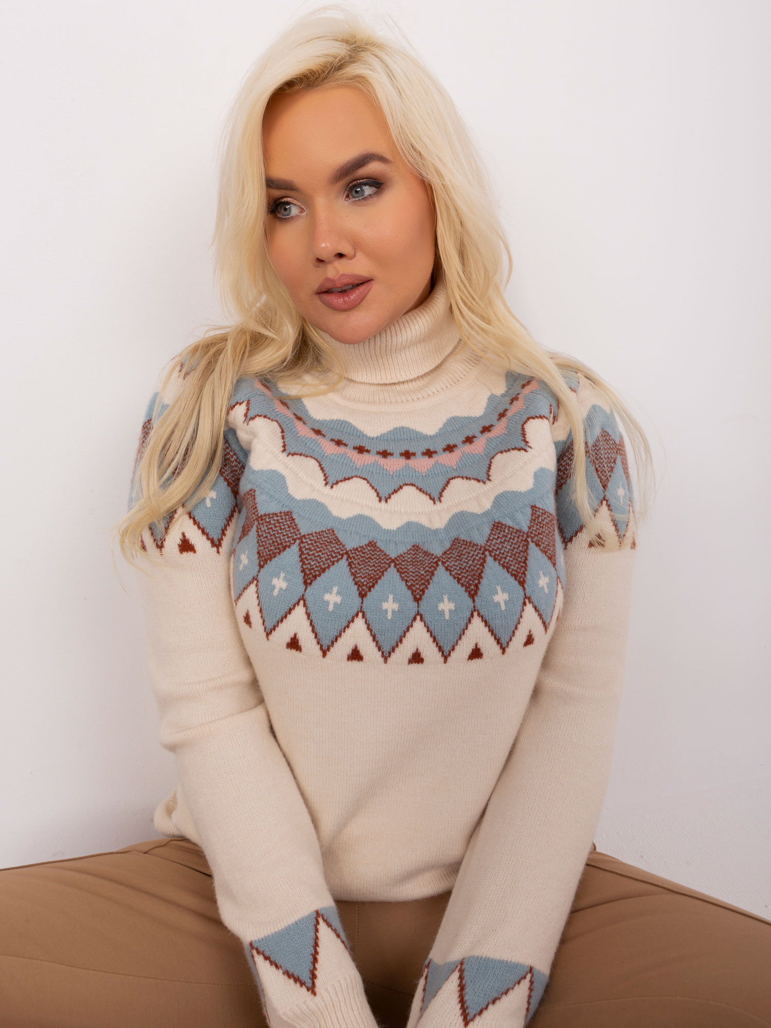 Sweter , jasny beżowy - P-M