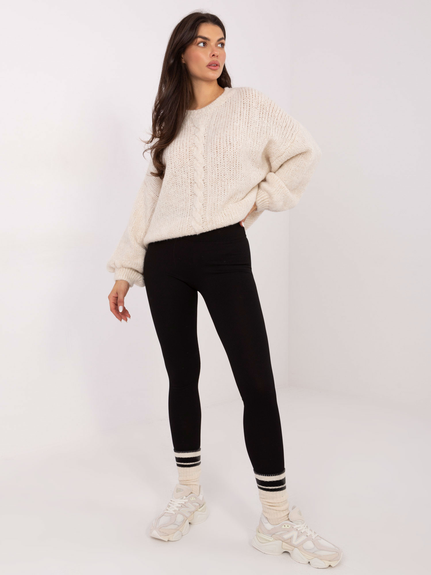 Sweter , jasny beżowy - ITALY MODA