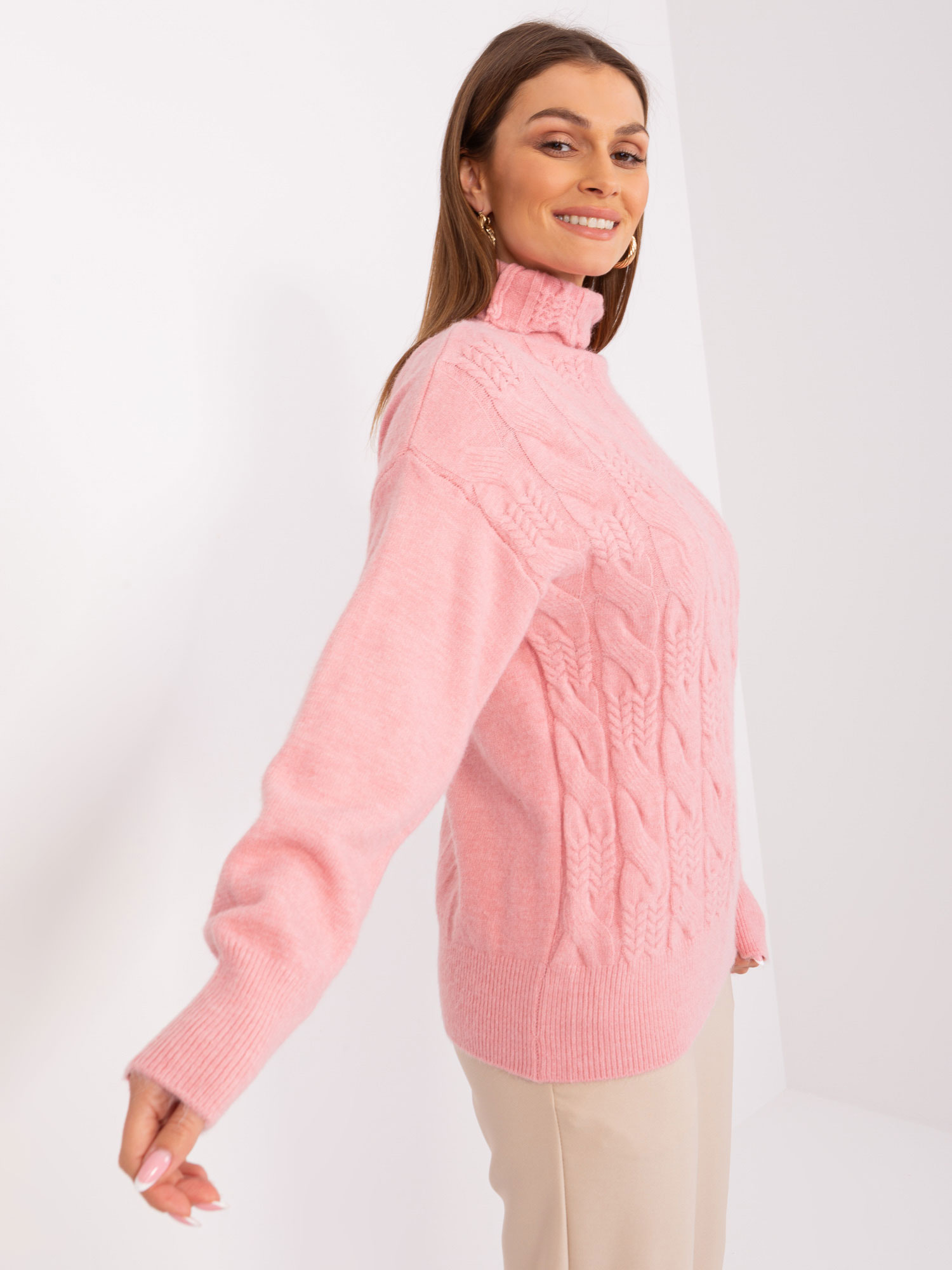 Sweter , jasny różowy - Wool Fashion Italia